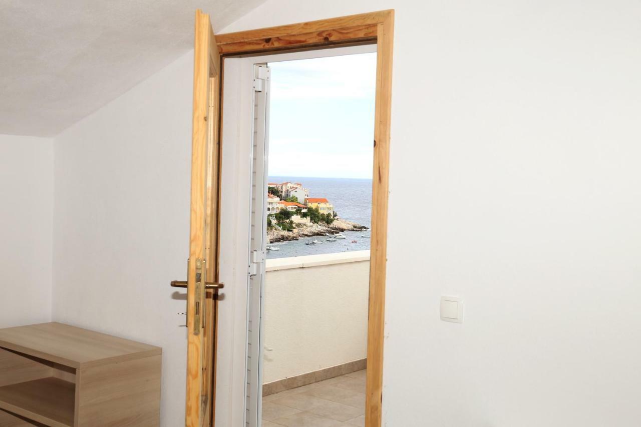 Vila Korculaholidays Zavalatica