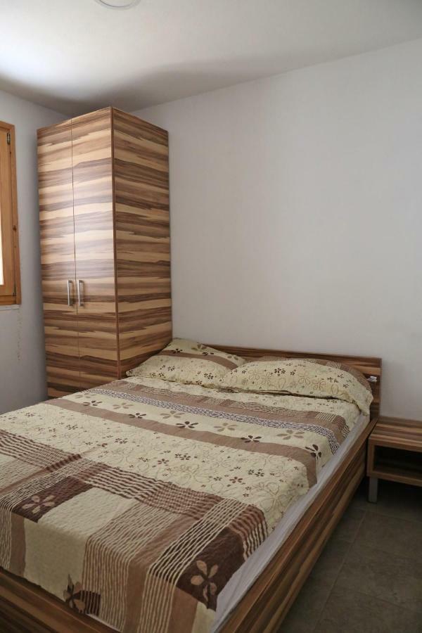 Korculaholidays * Zavalatica